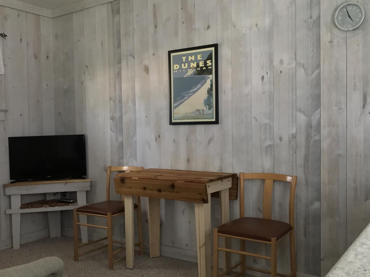 Cedar Ridge Cabins Honor ภายนอก รูปภาพ