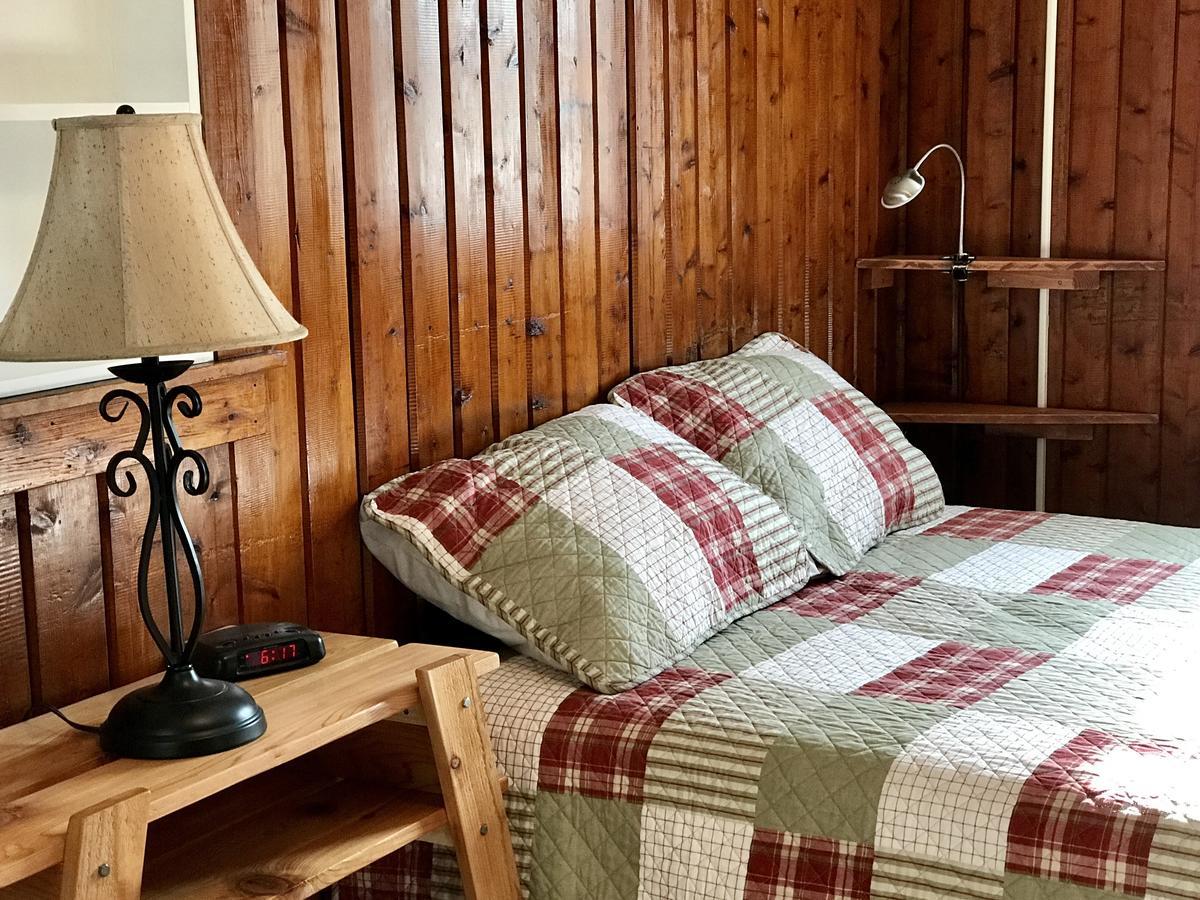 Cedar Ridge Cabins Honor ภายนอก รูปภาพ